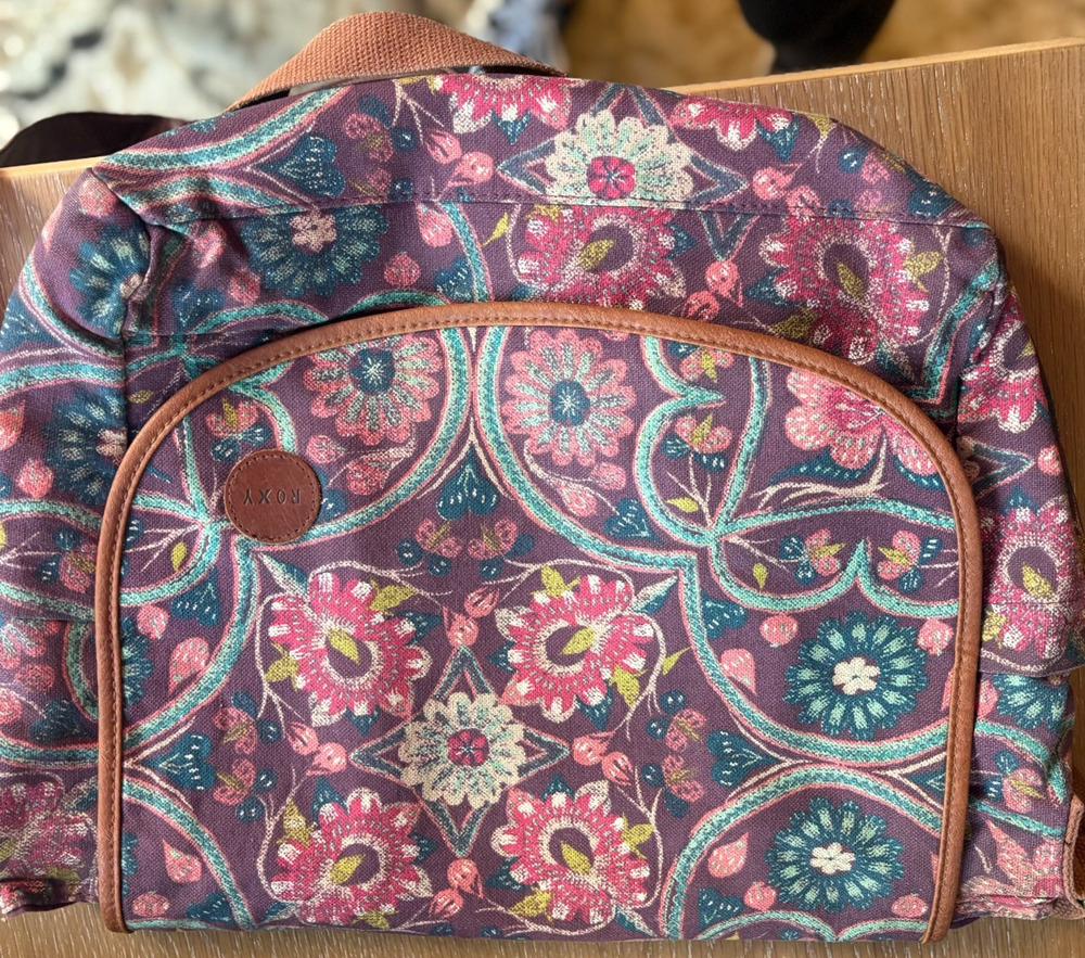 Roxy Canvas Messenger Bag Crossbody Floral Paisley Boho Multi-Color Large